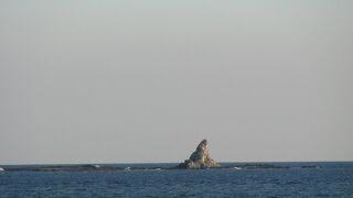 烏帽子岩が見えます