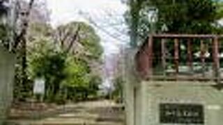 西日暮里駅の近く