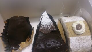 ケーキをテイクアウトしました