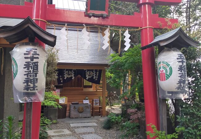 小さな神社