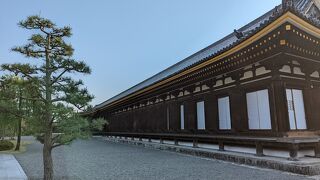 1001体の観音像が祭られている日本一長い木造建築