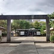 石だらけの福井神社