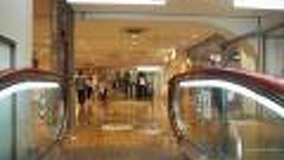 ローカル感があるデパート