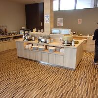 朝食はビュッフェスタイル。