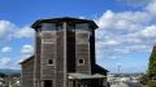 展望台のある管理棟