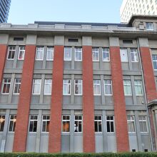 旧生糸検査所倉庫事務所