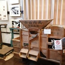 機械やはかりの展示