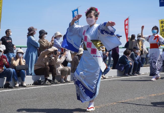 牛深ハイヤ祭り