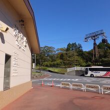 桃源台終点。すぐにどこかに回送されて行ってしまいました。