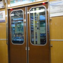 列車内