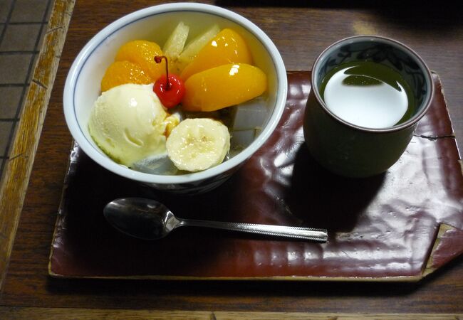 鎌倉観光の帰り道で必ず寄りたい甘味処。