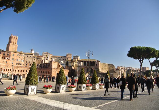 ヴェネツィア広場周辺のモニュメント 記念碑 クチコミ人気ランキング フォートラベル ローマ Piazza Venezia