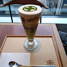 抹茶パフェ