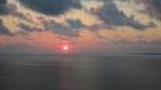 日の出を見に。