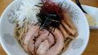 美味しい油そばをいただく