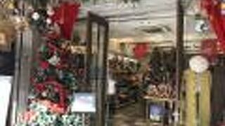 暇つぶしにはもってこいのお店