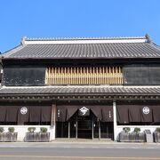 築230年。簡素でも風格のある外観でした