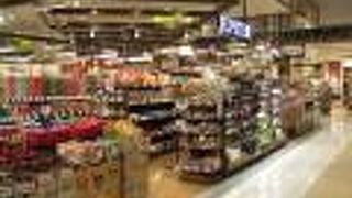 （再訪）広くて買いやすいです