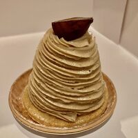 アンリ・シャルパンティエ 新宿伊勢丹店