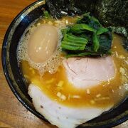 六角橋の家系ラーメン　末廣家