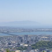 駅から10分のお山