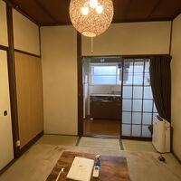 お部屋　6畳ほどの畳の和室