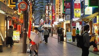 人は戻って来ています。