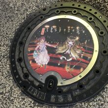 池袋PRアニメのデザインマンホール