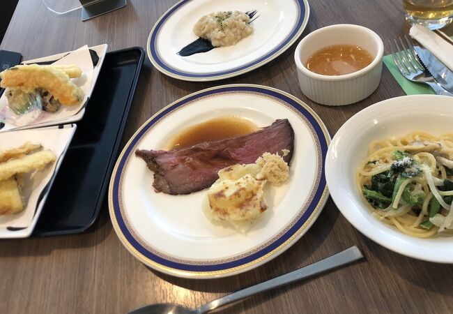 高級なバイキングでした。