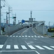 ベタ踏み坂として有名な橋