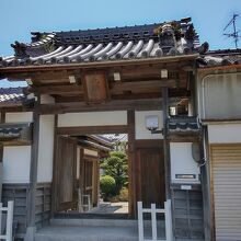 西教寺（山門）