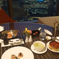 インルームダイニング