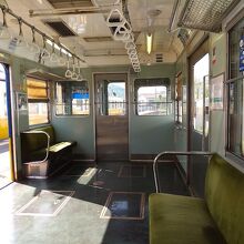 車内です