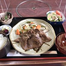ランチです。２６００円です