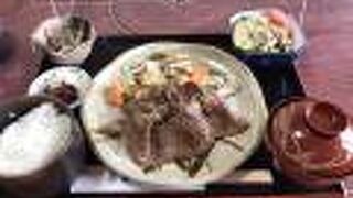 榛原駅からすぐです