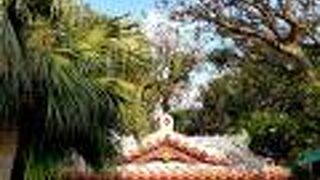 波の上ビーチの上にあるお宮さん。