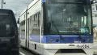 おっ！2両編成の新型だ！