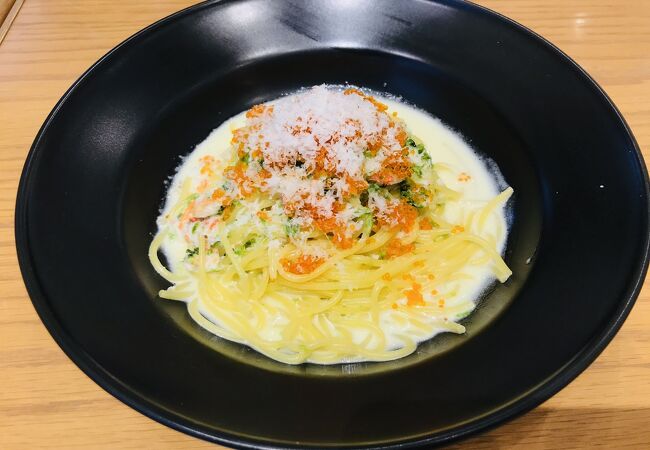 蟹とあおさのクリームスパゲッティ　柚子胡椒風味