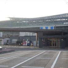 着々と北陸新幹線の整備が進むＪＲ敦賀駅