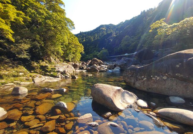 魚飛渓