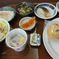 朝食バイキング