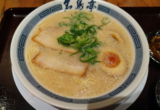 美味しいとんこつラーメン