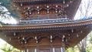 緑が多いお寺です