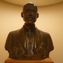 久米邦武の長男圭一郎です。帝国美術院幹事を勤めました。