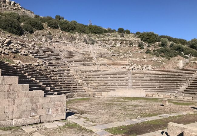 Assos Theatre