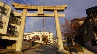 亀山神社