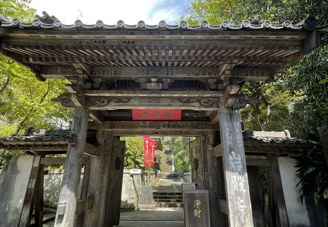 岩殿寺(岩殿観音)