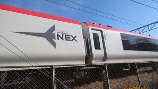 NEXのマークがステキです