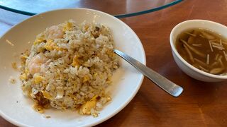 美味しいと評判の店なので行ってみました。