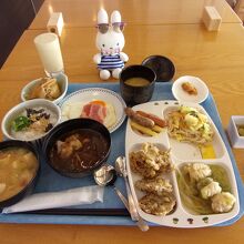 郷土料理もあって充実。